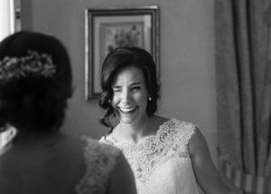 02-novia-fotografia-espejo-sonrisa-albacete