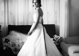 03-novia-vestido-casa-boda